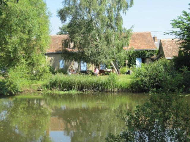 Le Clos des Nenuphars主图