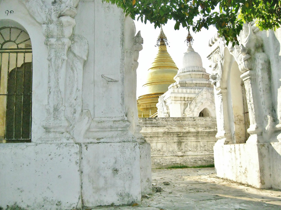 库克多佛塔&世界最大石刻经书-曼德勒必去景点