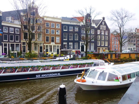 运河公司-阿姆斯特丹必去景点