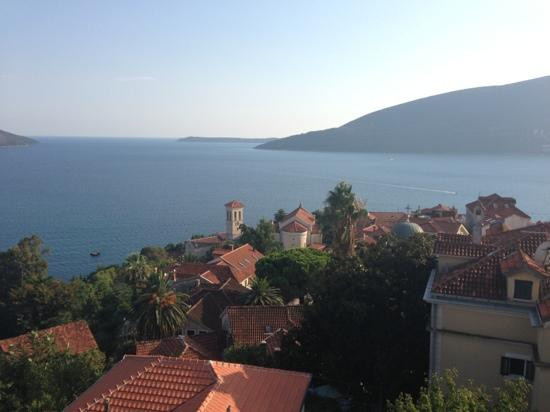 Herceg Novi Theatre-赫尔采格诺维必去景点