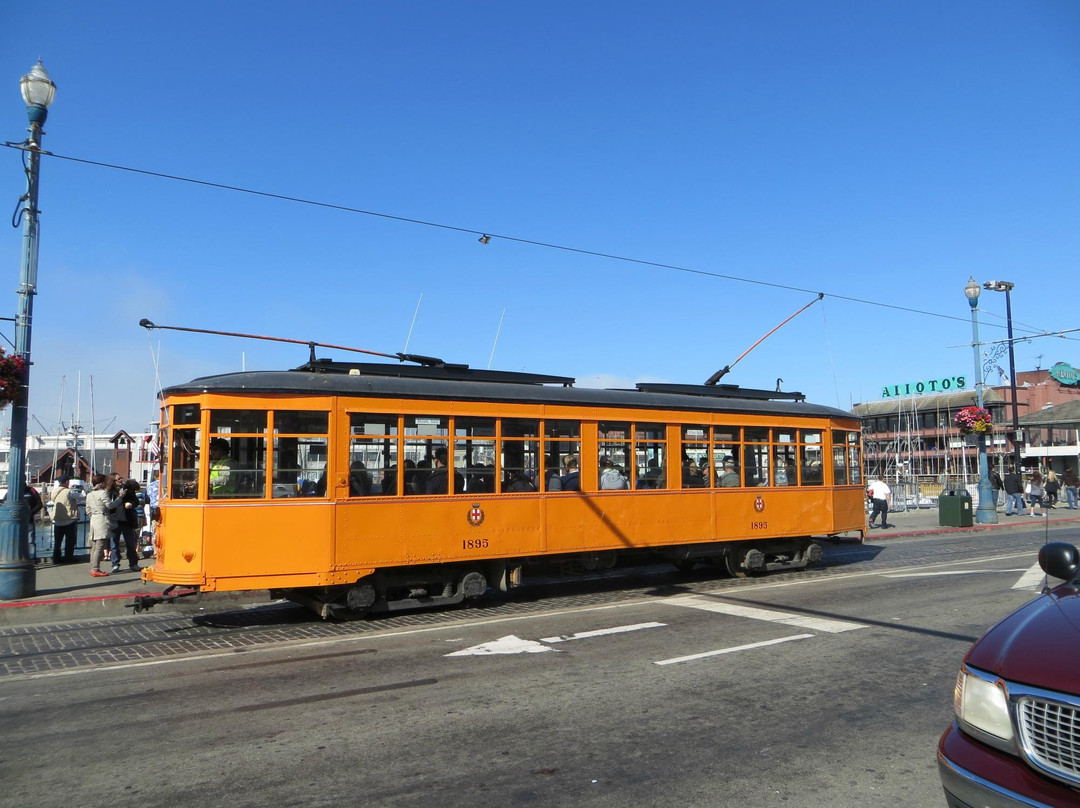 Historic Streetcars景点图片