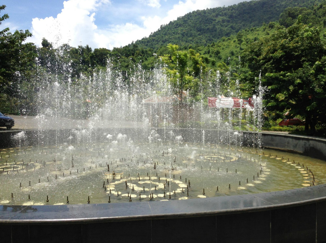 巴拿山-岘港必去景点