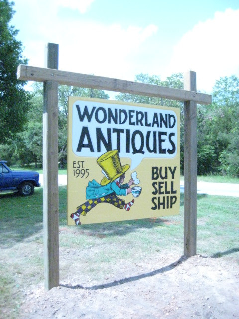 Wonderland Antiques-尤里卡斯普林斯必去景点