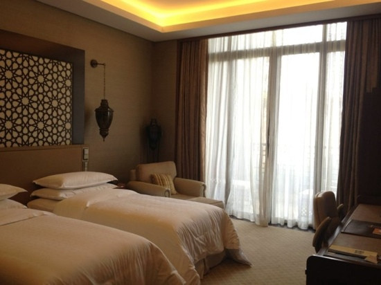 清远狮子湖喜来登度假酒店主图