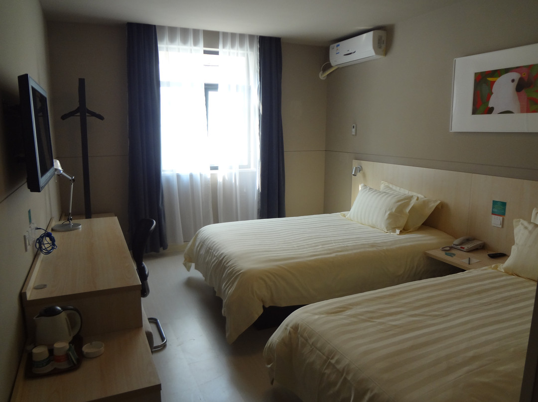 临海锦江之星崇和门店主图