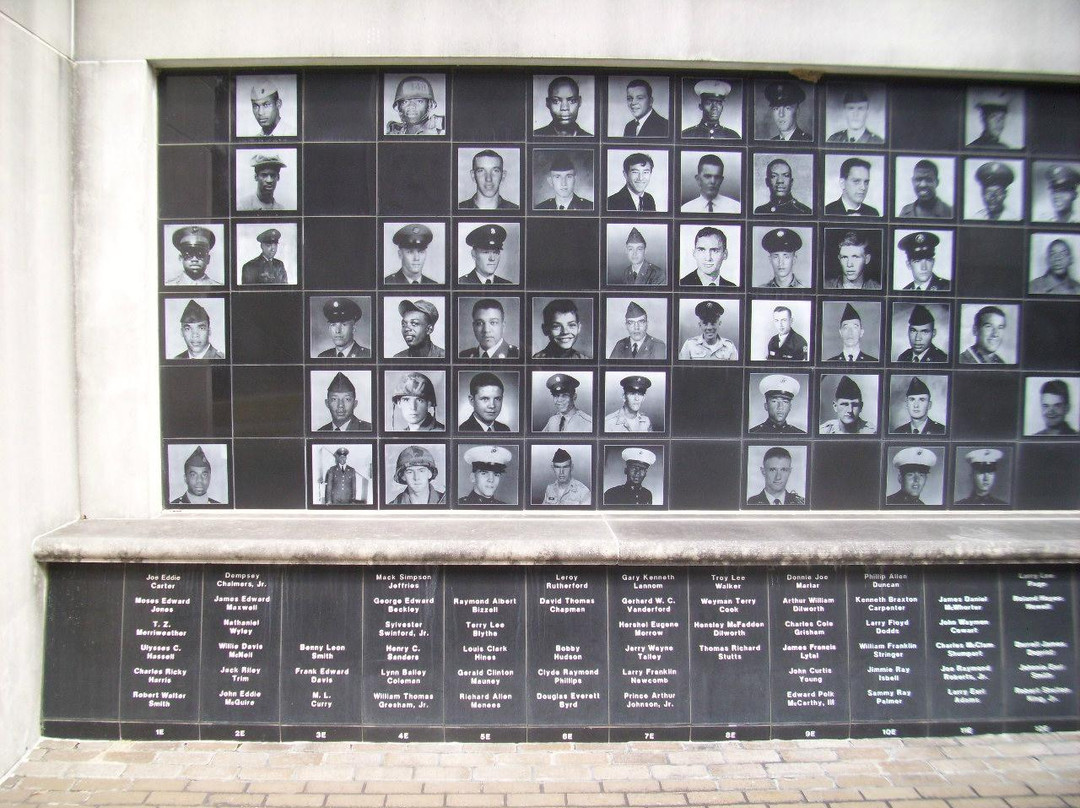 Mississippi Vietnam Veterans Memorial景点图片