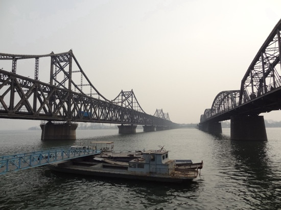 鸭绿江大桥-丹东市必去景点