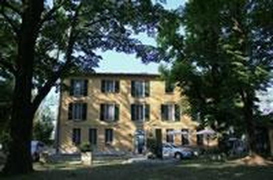 Sabbiuno酒店住宿-Residence Alle Scuole Country House