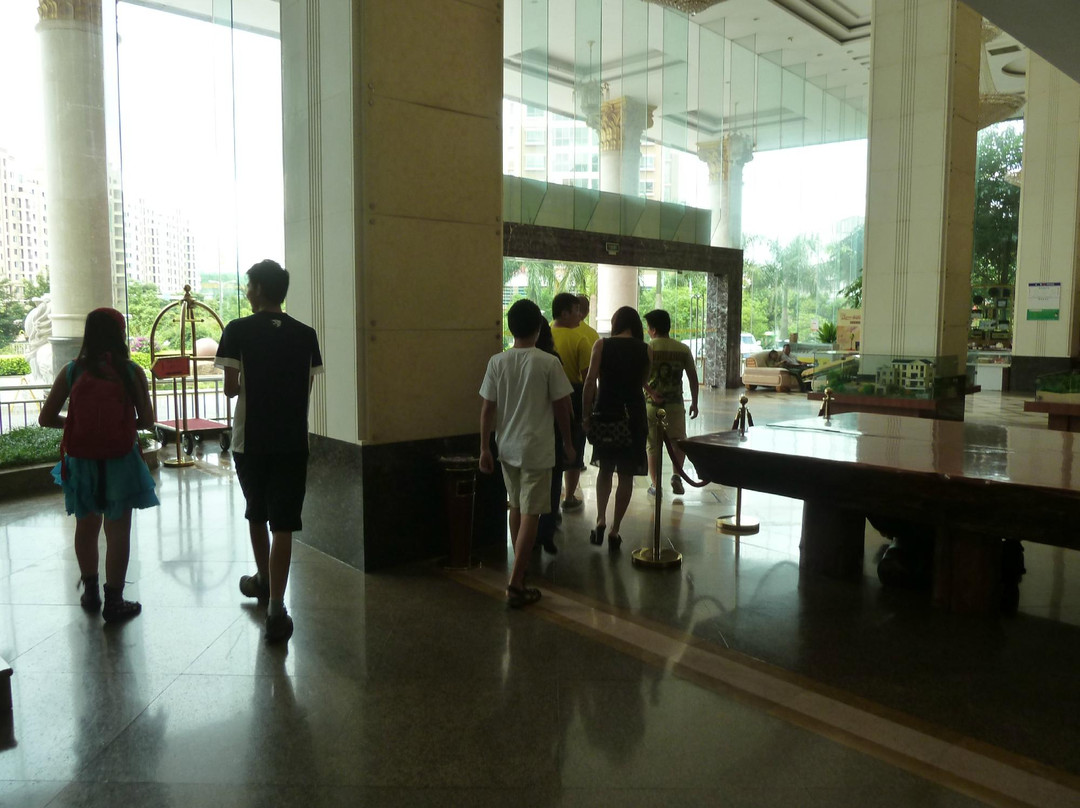 圣安迪大酒店主图