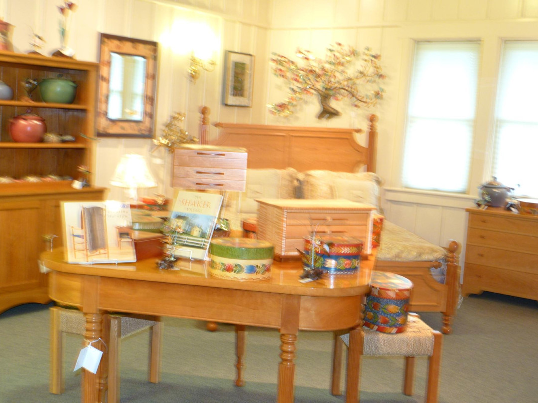 Log House Craft Gallery景点图片