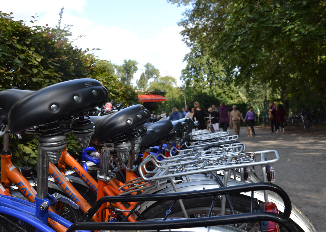 Unlimited Biking-柏林必去景点