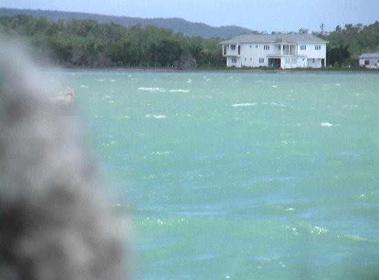 Floyd's Pelican Bar-瑰宝滩必去景点