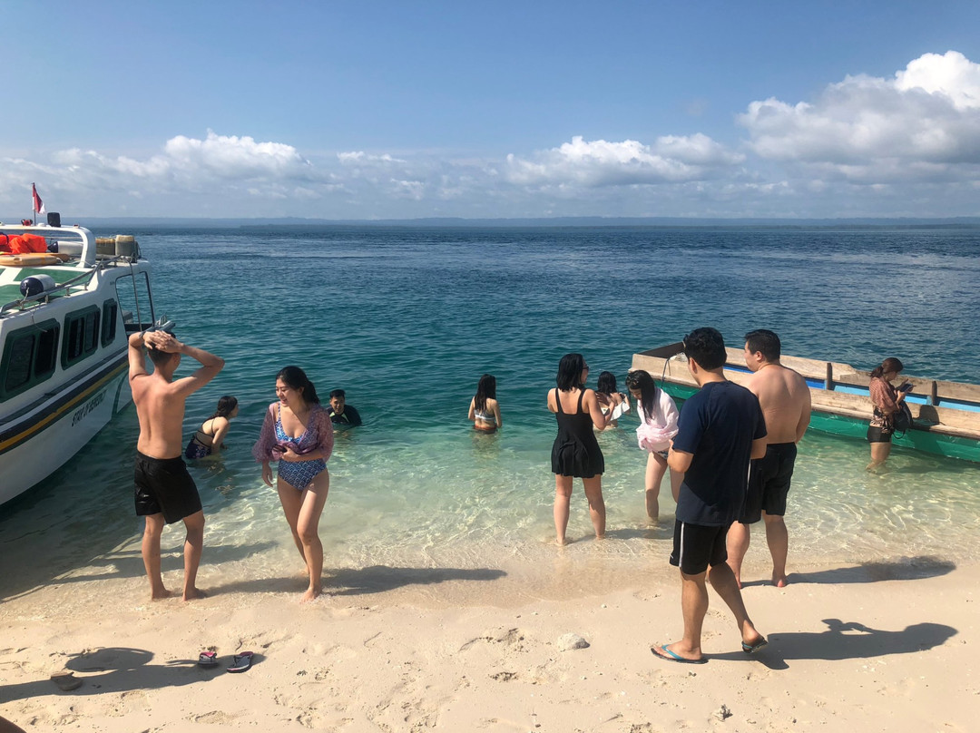 Manimbora Island景点图片