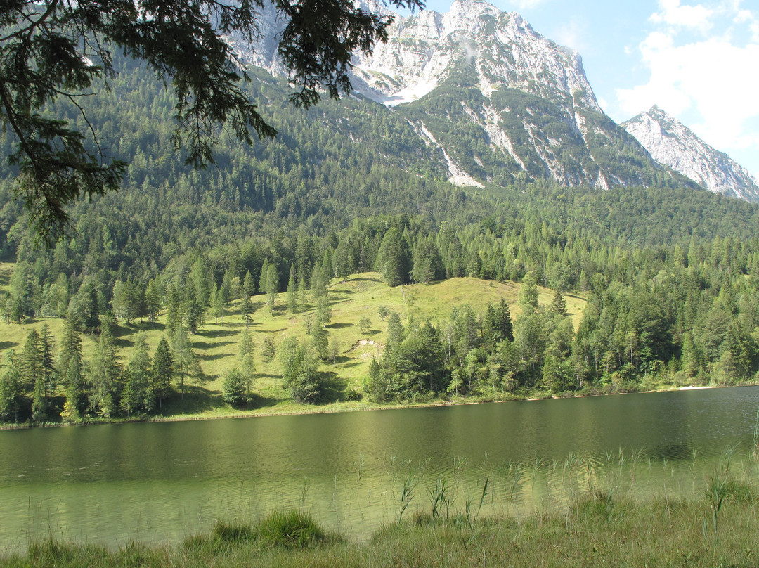 Ferchensee Lake景点图片