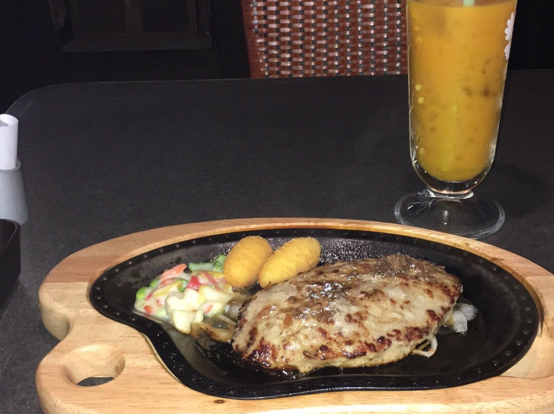 びっくりドンキー　長久手店