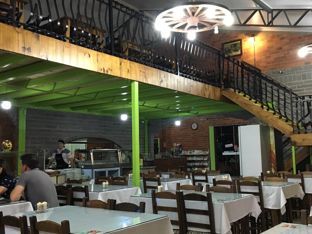 Ipe餐馆和美食-Restaurante E Lancheria Levale