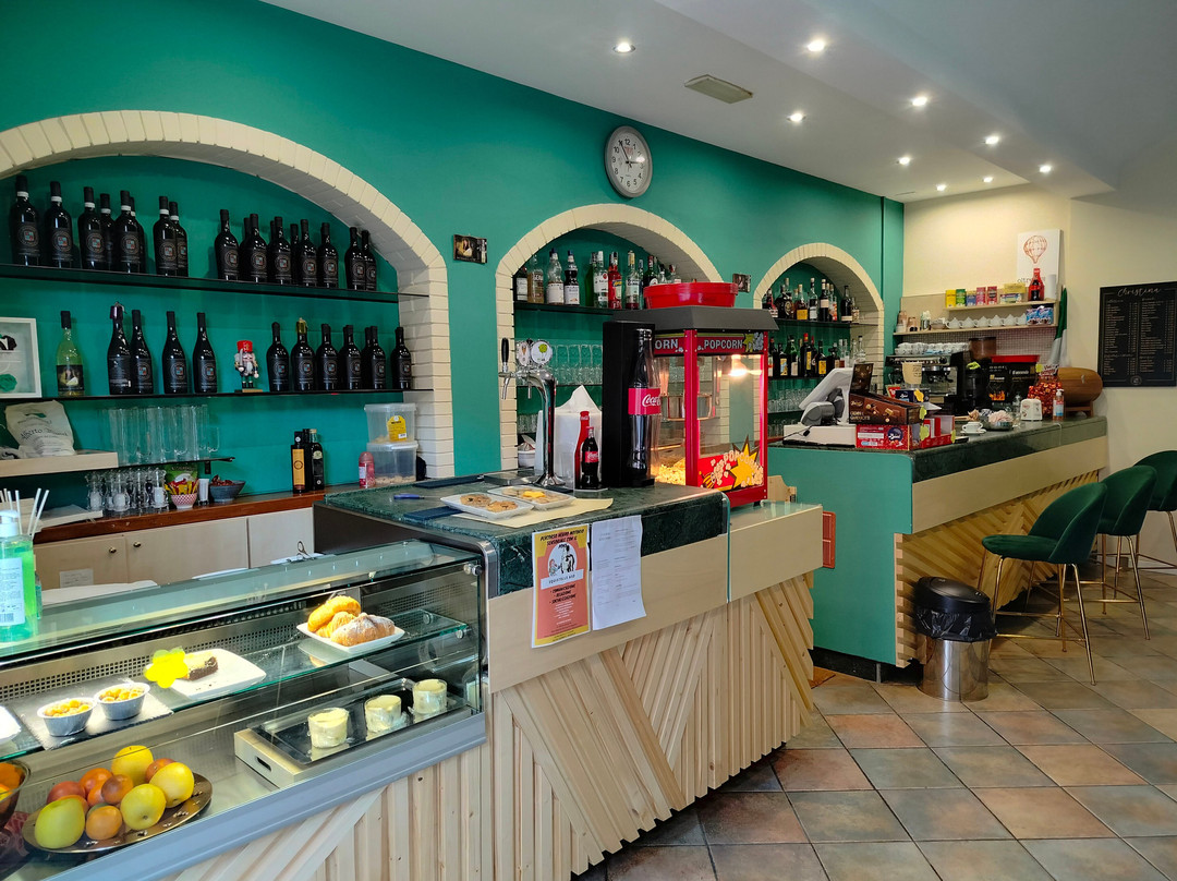 Christina Caffè Taverna Cantina