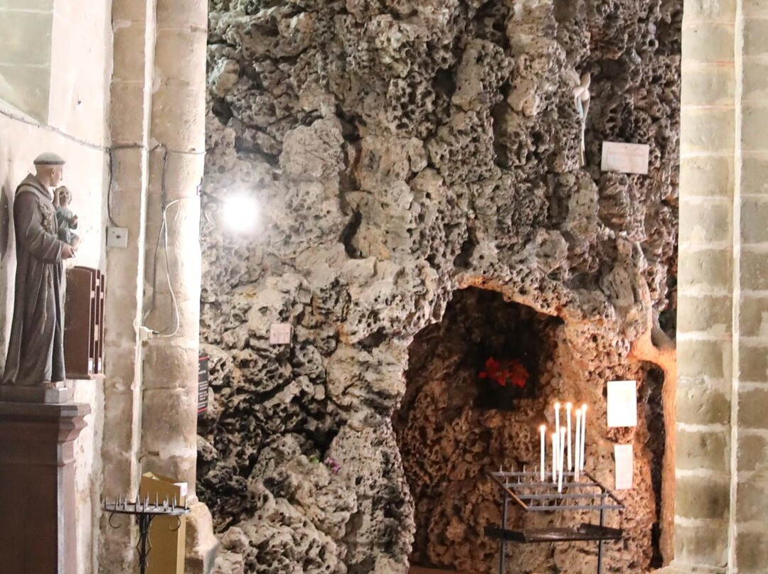 Eglise Saint-Jean-Baptiste de Charroux-Charroux必去景点