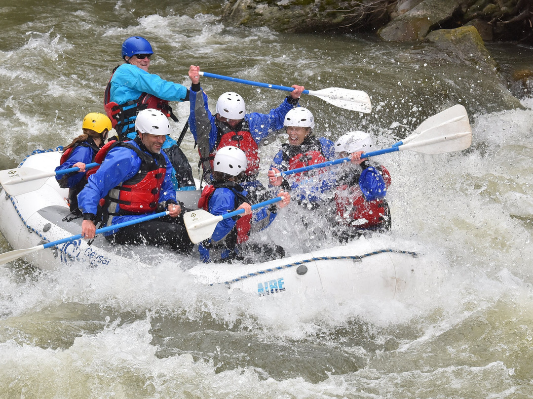 Geyser Whitewater Expeditions景点图片