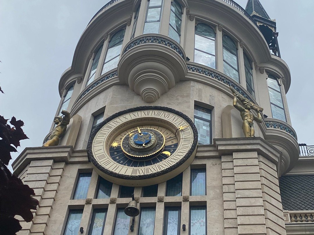 Astronomical Clock-巴统必去景点