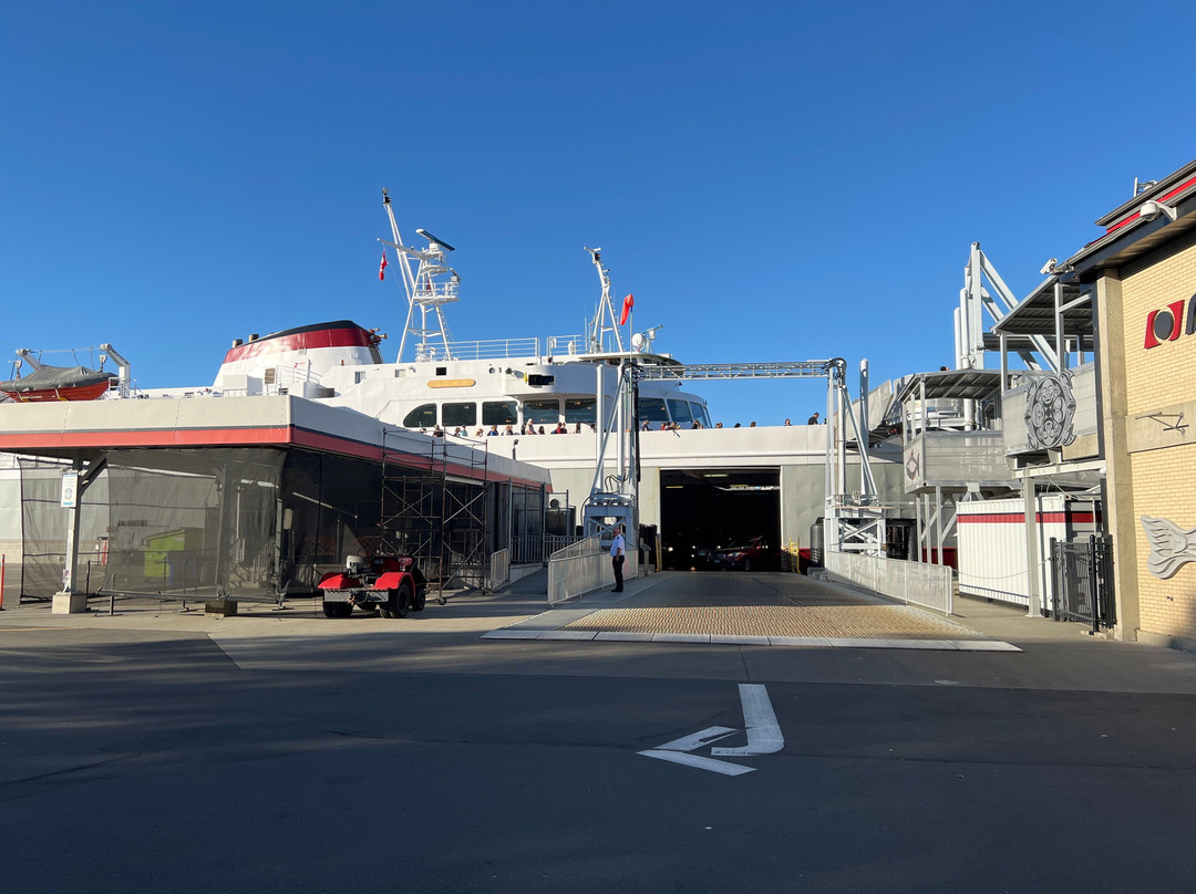Black Ball Ferry Line景点图片