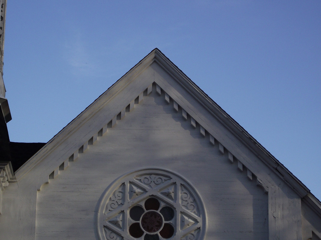 Newfields Community Church