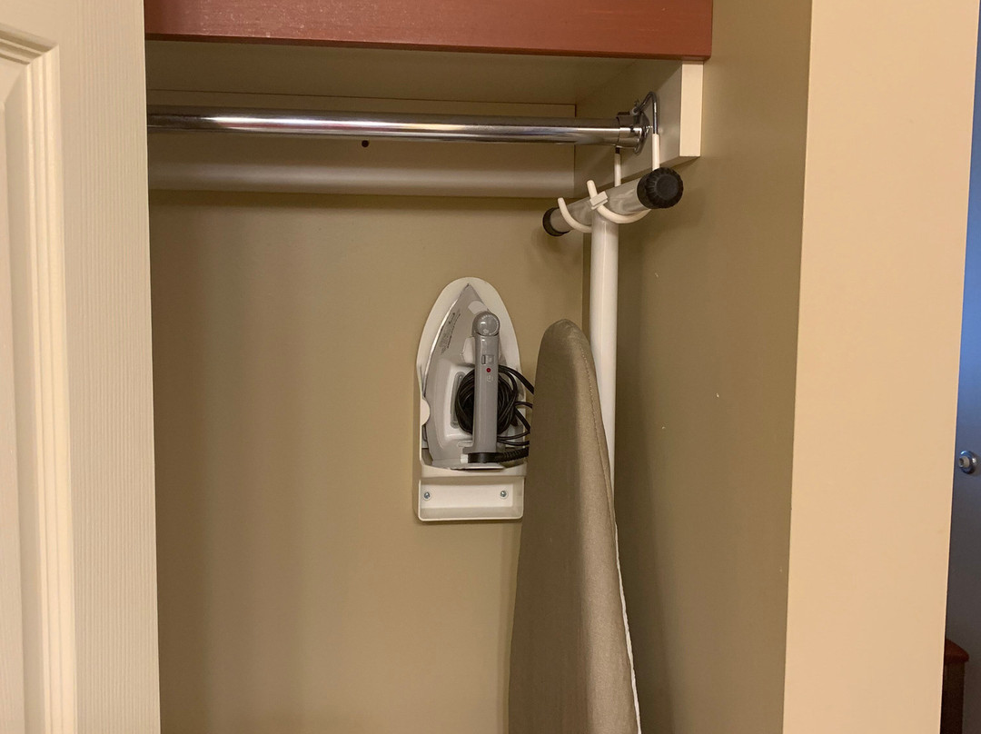 Best Western Plus Dutch Haus Inn & Suites主图