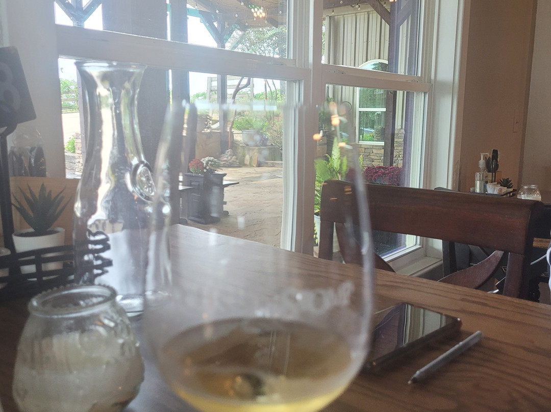 Enoch's Stomp Vineyard & Winery-Harleton必去景点