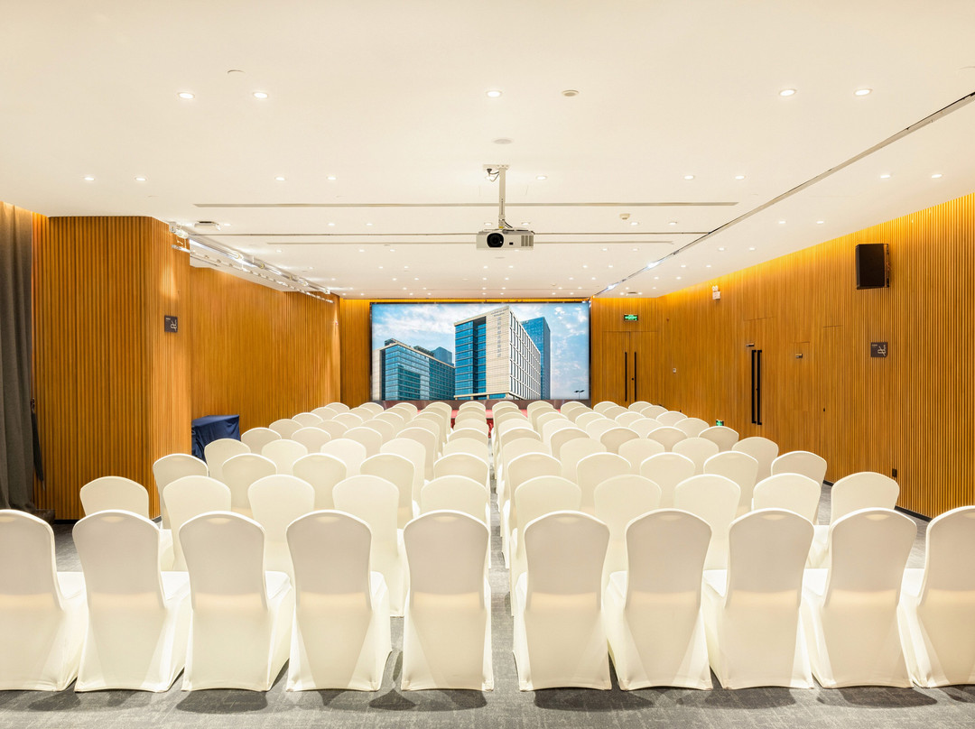 郑州合盛怡思得酒店主图