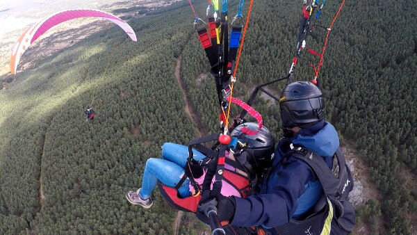 Denubeanube Paragliding景点图片