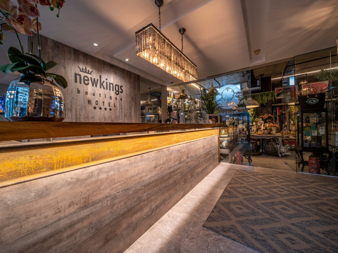 新国王酒店主图