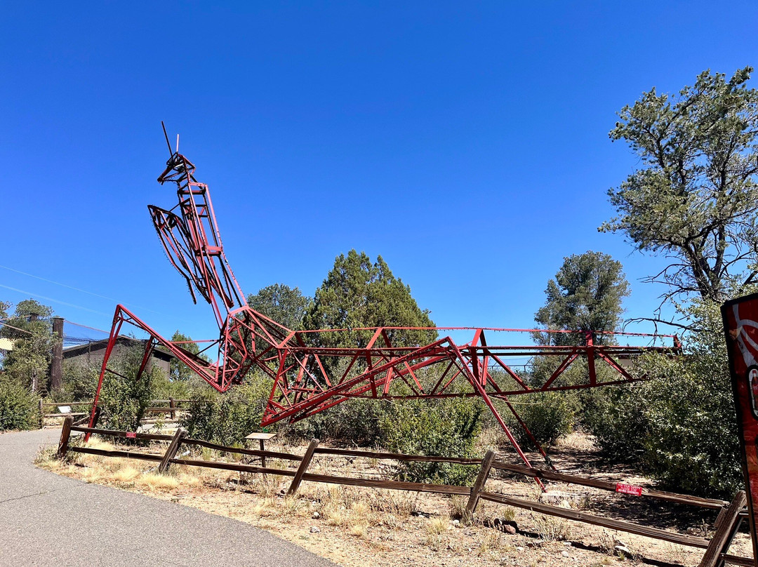 Heritage Park Zoo景点图片