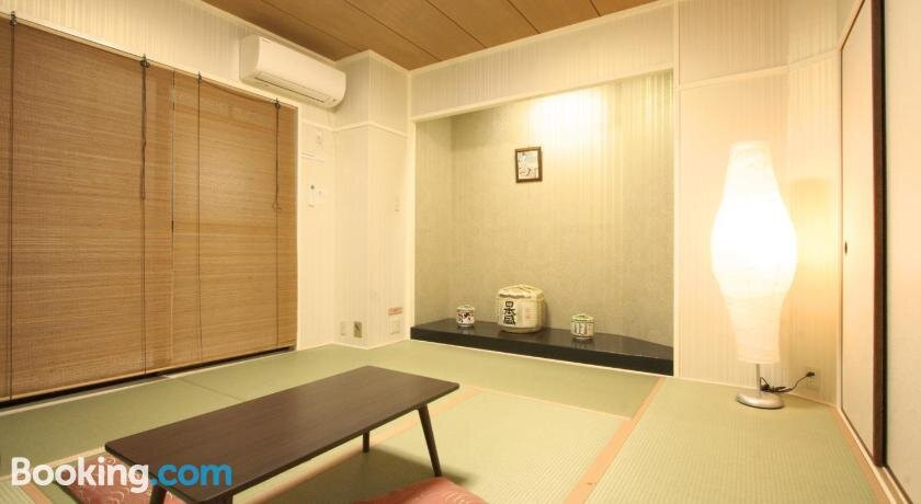 Toyotaya Hostel主图