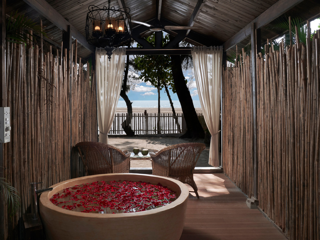 拉里萨海滩度假村主图