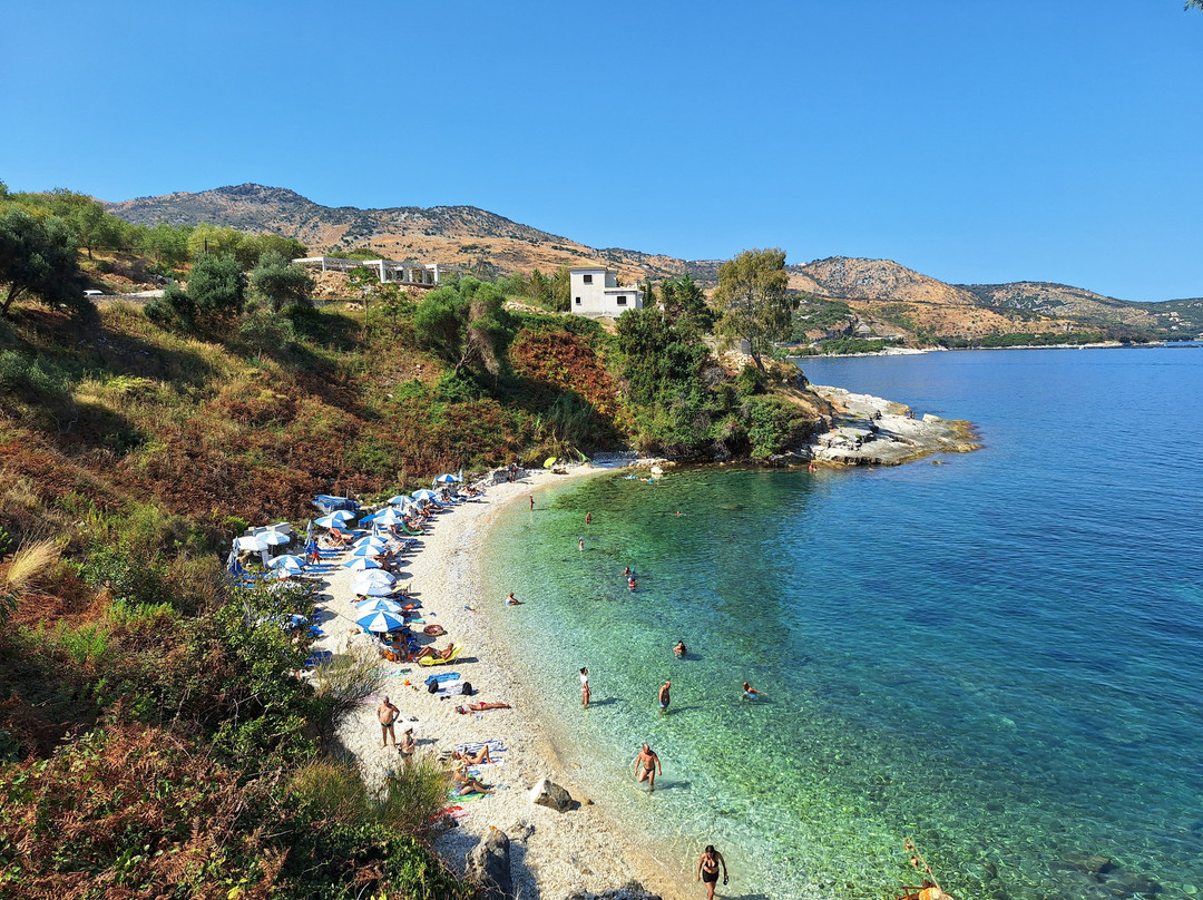 Paralia Pipitos景点图片