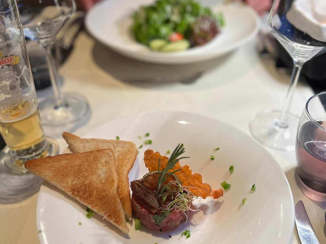 酒店昆仑霍夫洛克尔巴特主图