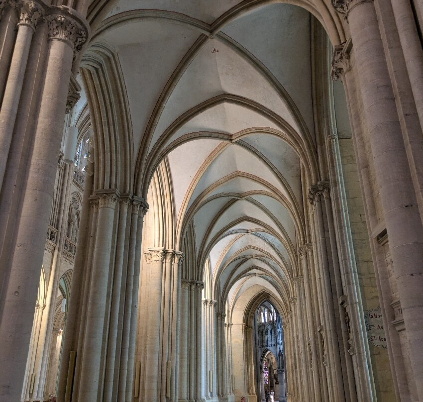 Cathédrale de Coutances景点图片