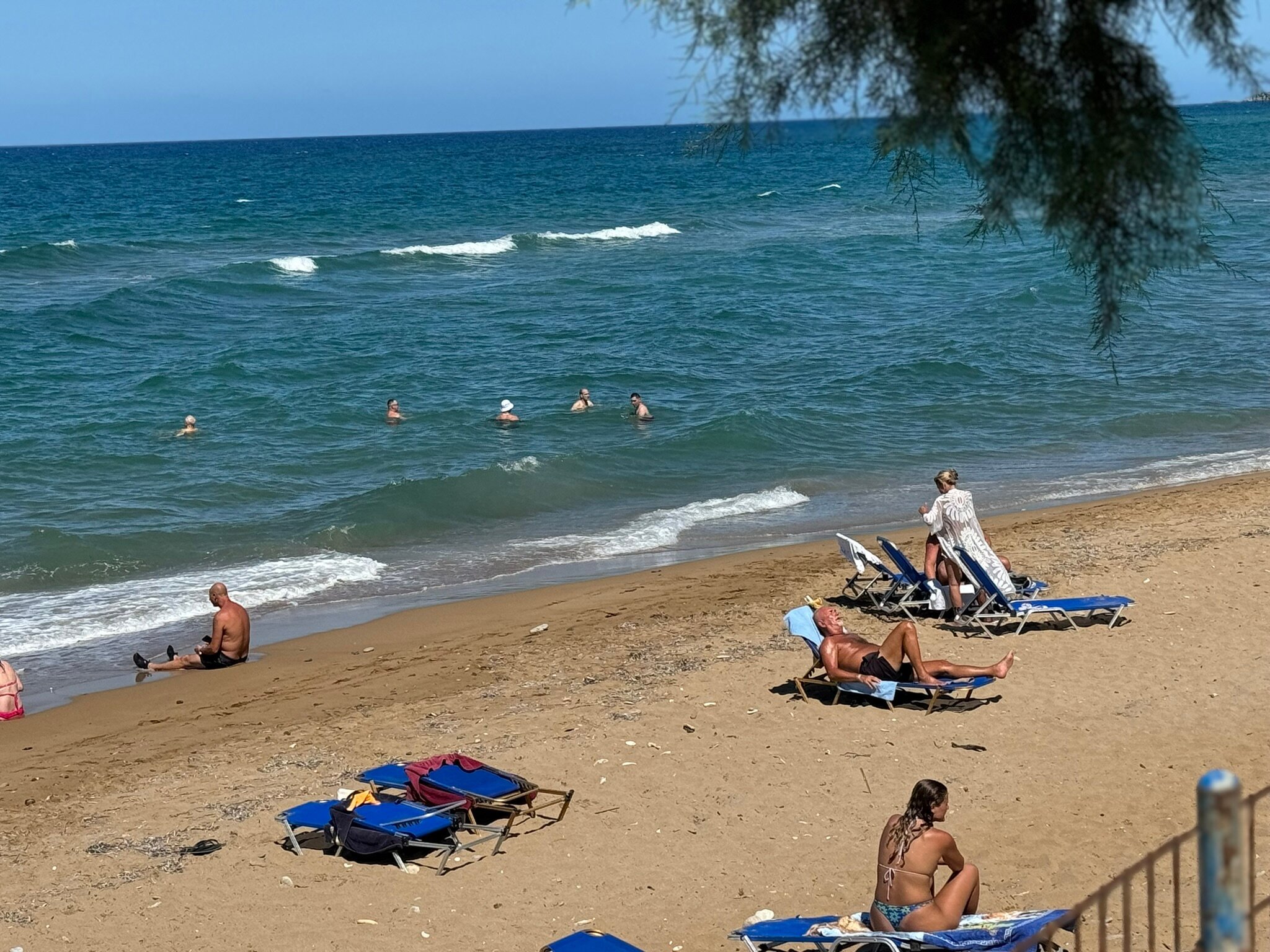 Danaos Beach Hotel-泳池