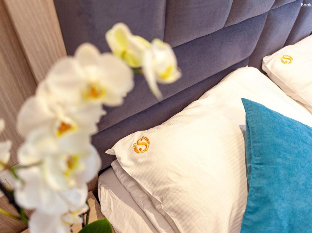 Becici Rooms