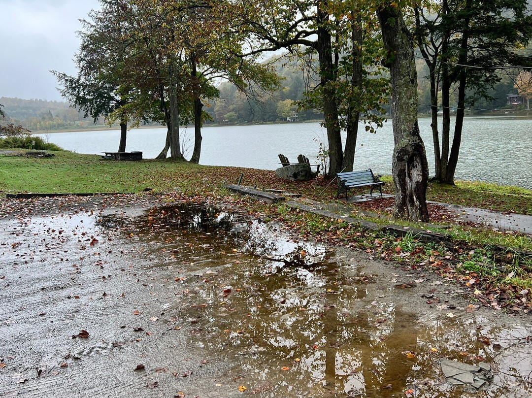 The Inn at Starlight Lake主图