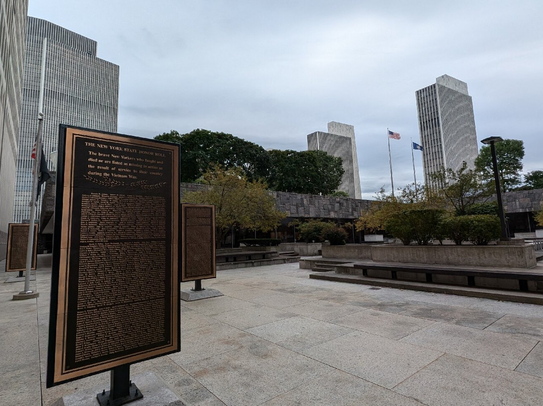 Empire State Plaza Convention Center-奥尔巴尼必去景点