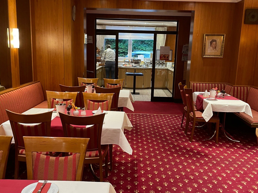 普兰奈格阿瑟曼酒店主图