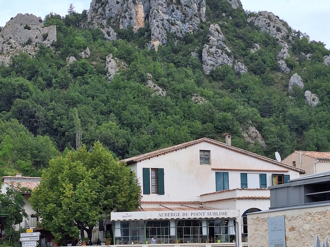 Auberge Du Point Sublime主图
