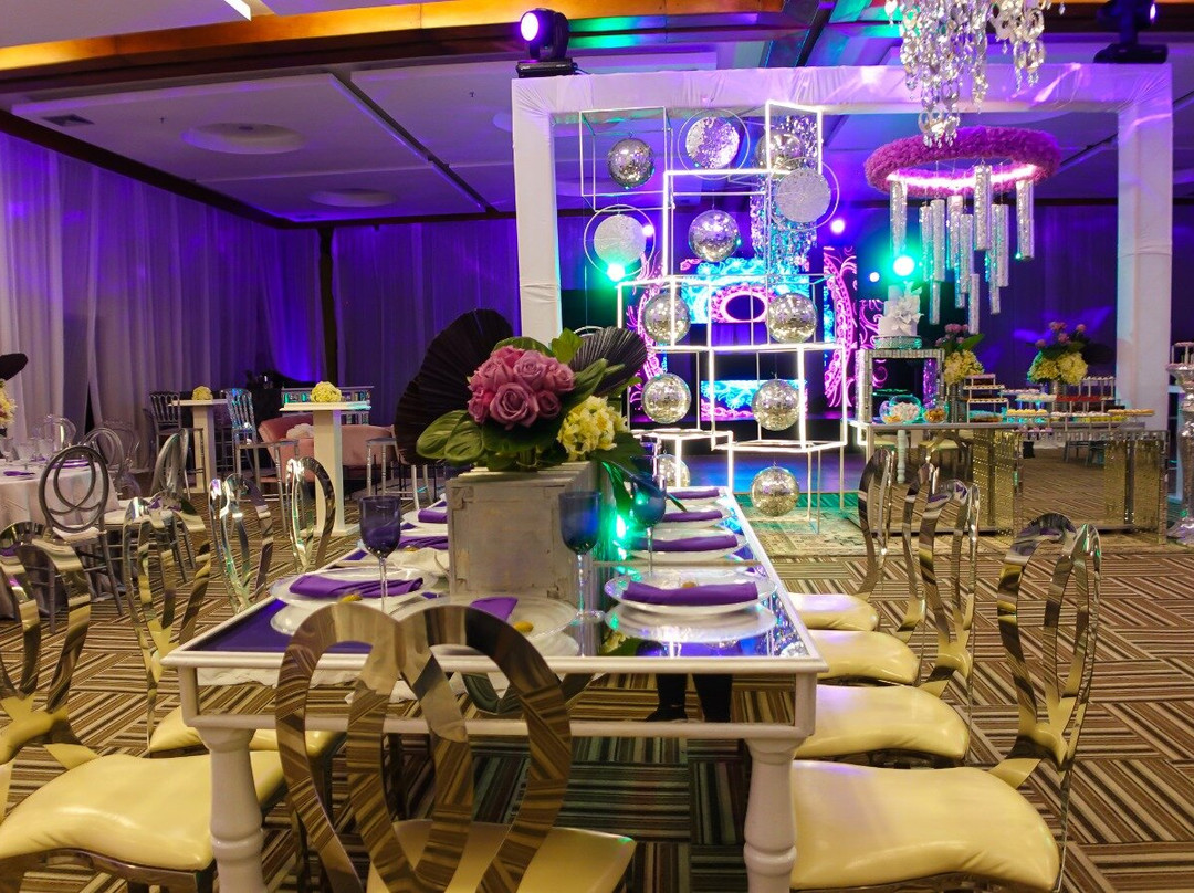 Sunsol Unik Luxury Hotel主图