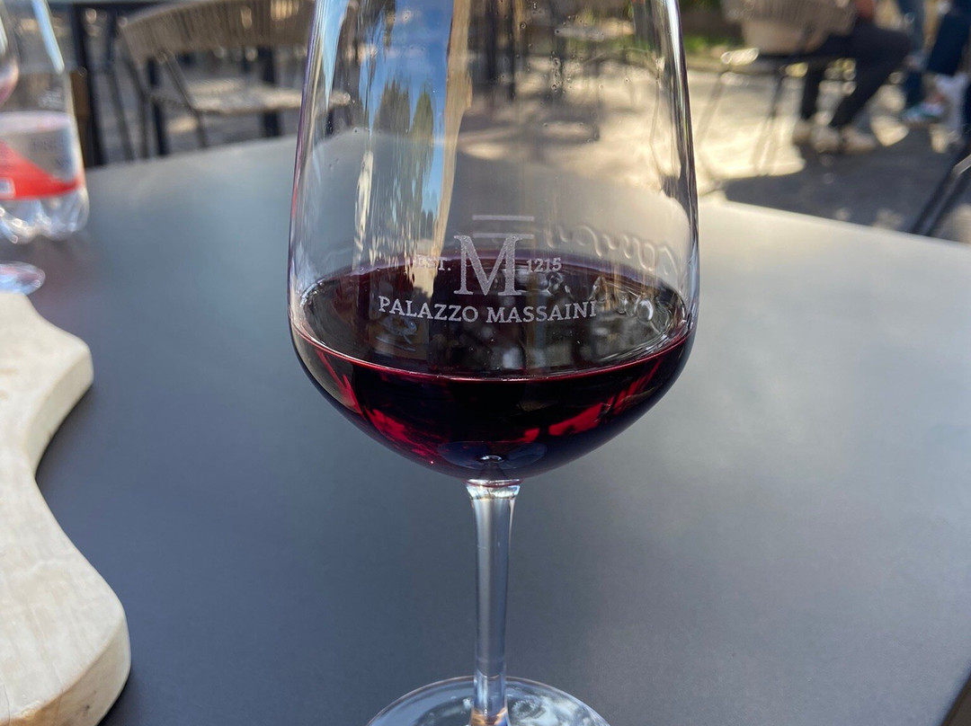 马瑟尼宫殿度假农庄酒店主图