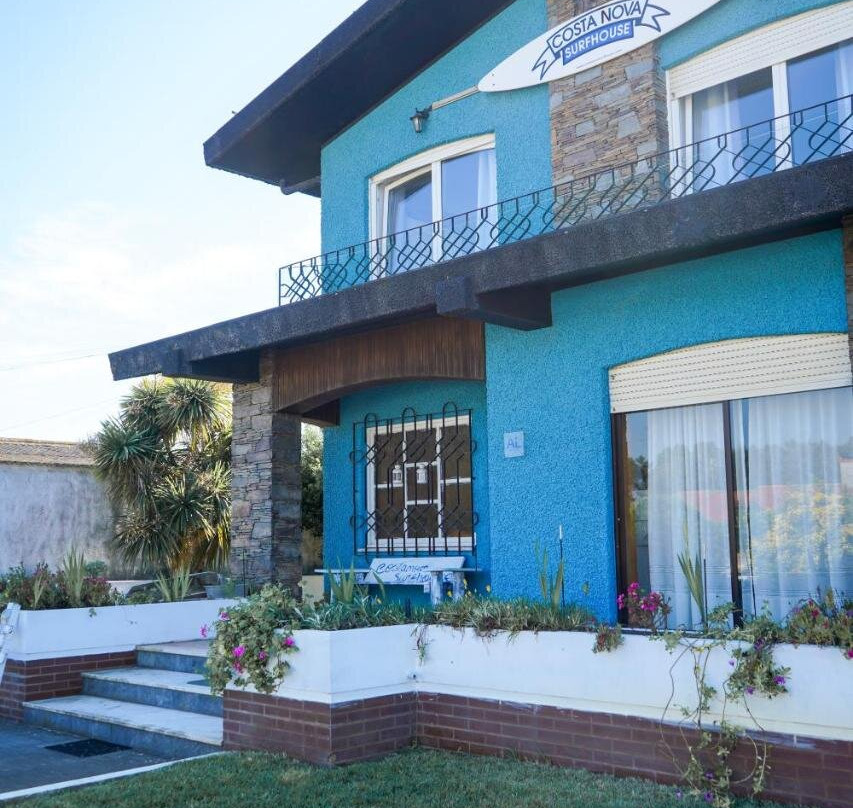 Costa Nova Surf House