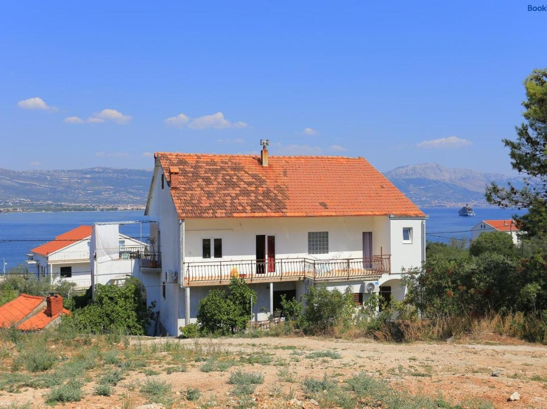 Double Room Arbanija 1125b