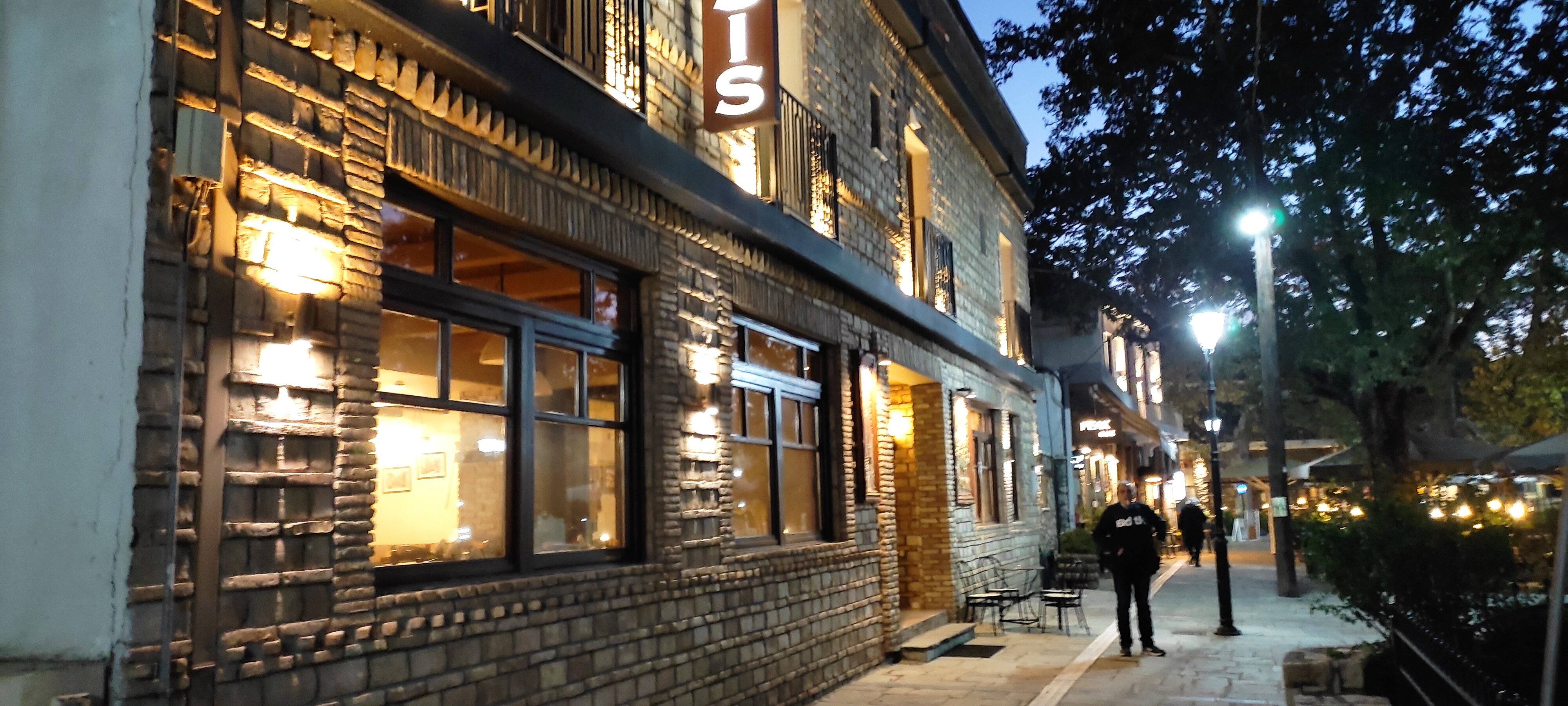 Anesis Hotel-官方