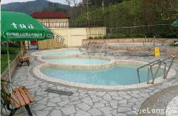 锦泰温泉酒店 