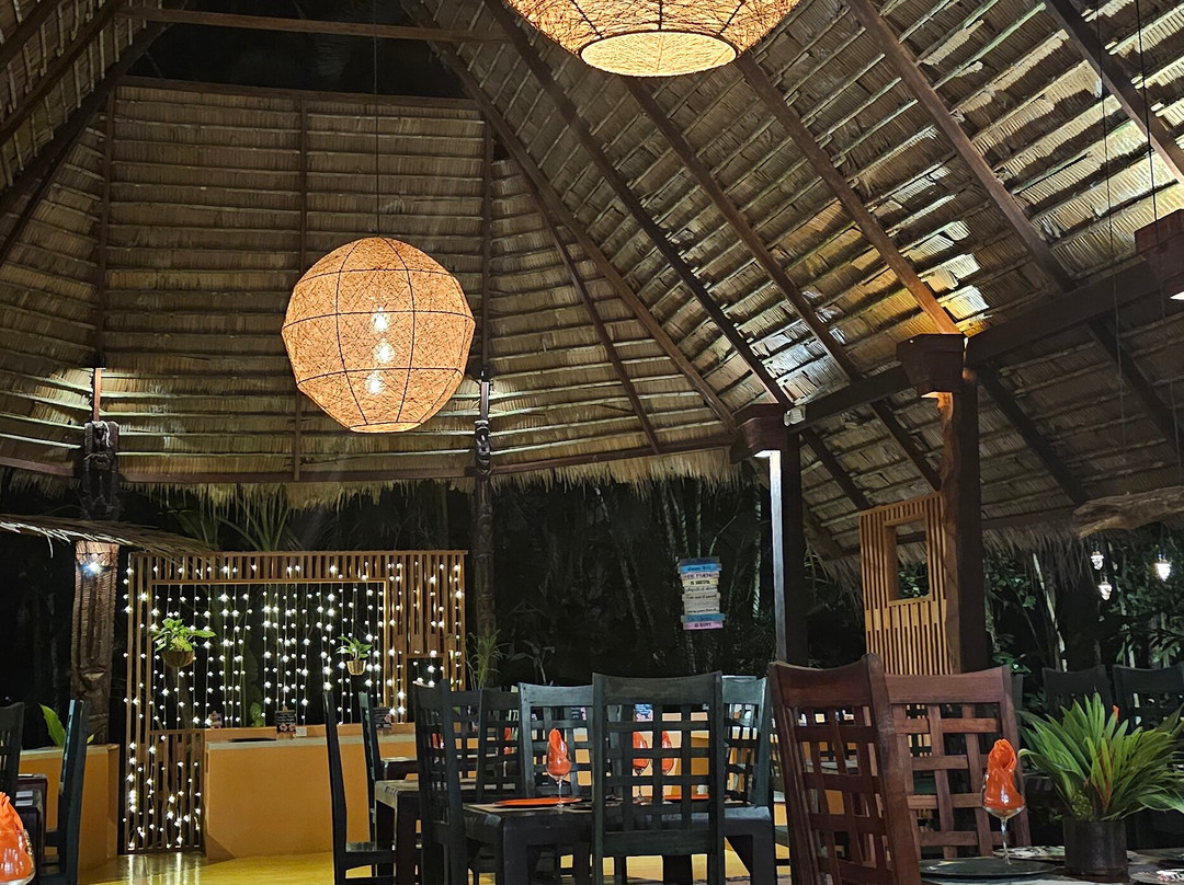 Hotel Shawandha Lodge主图